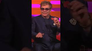 Dame Judi Dench lies like a rug 🤥