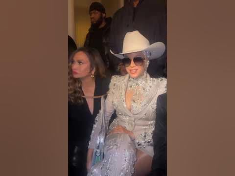Beyoncé at the Luar fashion show in New York (13/02) #shorts #viral #
