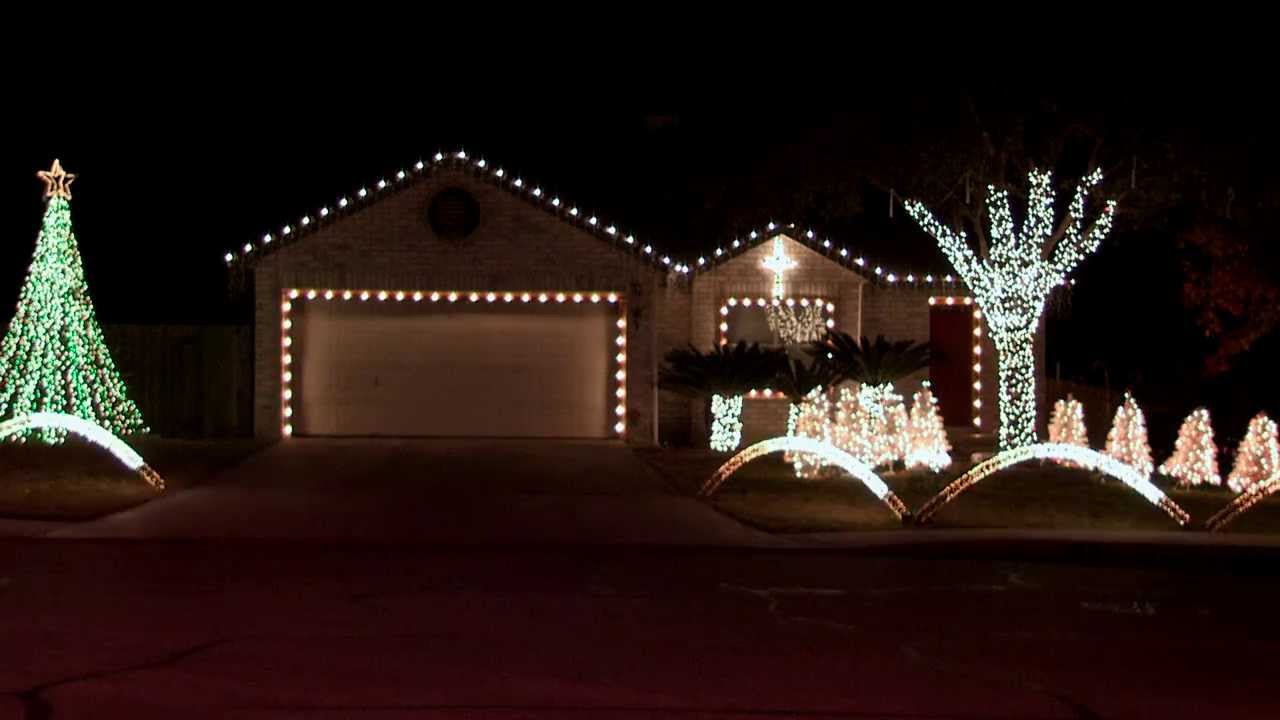 Christmas Light Show Music Box Dancer YouTube