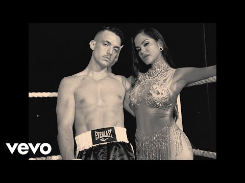 C. Tangana, Natti Natasha - Viene y Va (Video Oficial)