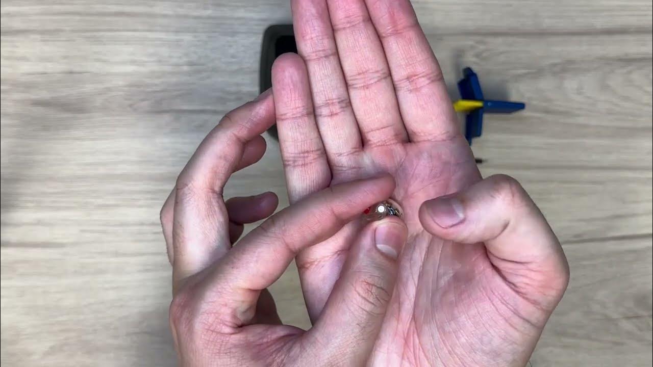 How To Change the Wax Guard for Starkey Custom Hearing Aids With