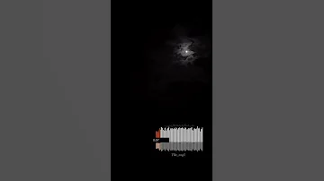 قلت ناظري يا عيون ماما وسمي وان شفت ضحكتك بدون موسيقى 