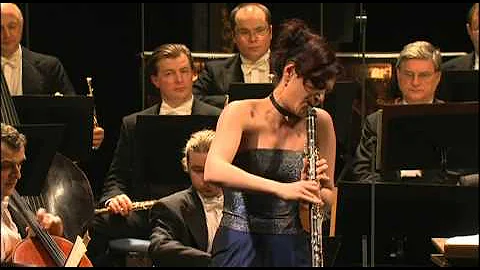 Mozart - Clarinet Concerto [Sharon Kam]