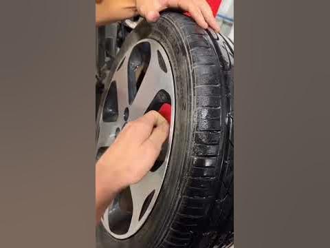 Tire leaking air …. Did you find the crack ? 😱😱🤦♂️🤦♂️🤦♂️ #tires #