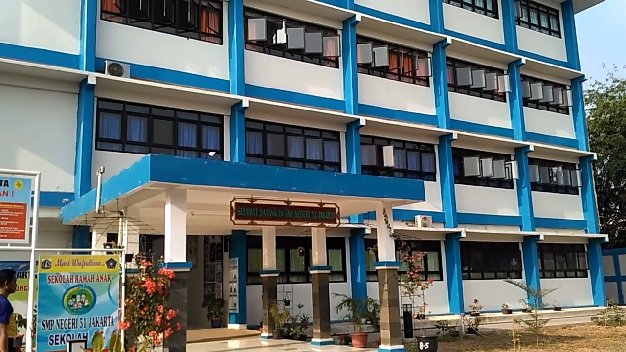 Sekilas Gedung SMPN 51 Jakarta
