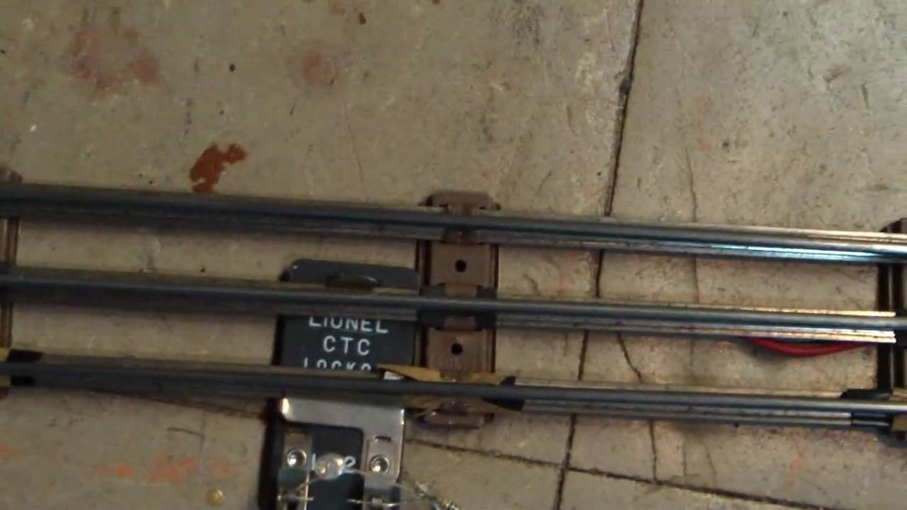 lionel insulated track