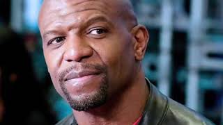 Friday Movie Star Terry Crews Gets Cussed Out by DL Hughley Profile