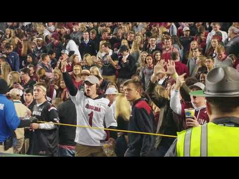 TigerNet: Classy South Carolina fans throw things, flip birds ...