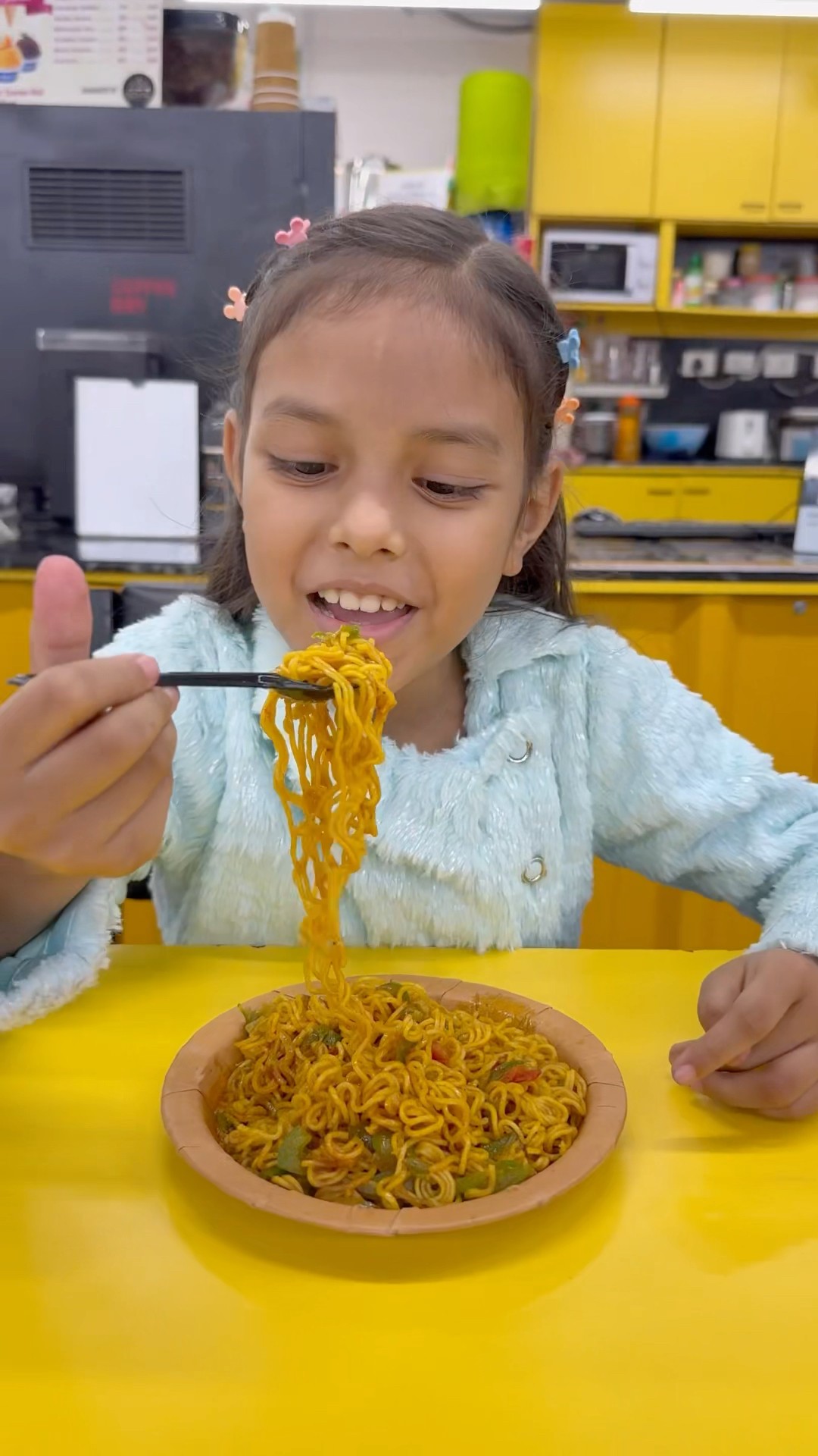 Mummy Ka Maggi Reedishna Ne Kheye