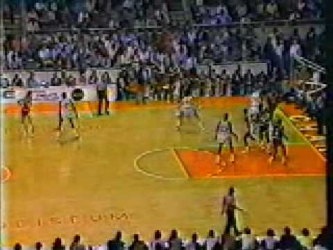 North Carolina vs Temple 84 ( Michael Jordan vs Te...