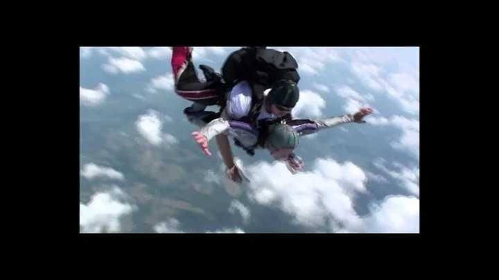 Scott's skydiving short