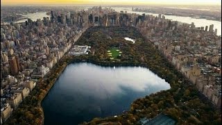 Pilots Landing (POV) over Hudson River/ Downtown NYC to La Guardia Airport