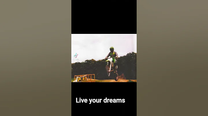 Live your dreams. #motorcycle #harleydavidson