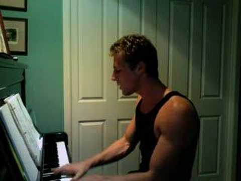 Luke Freeman does another piano acoustic cover, this time of Jimmy Eat World's "Hear You Me" Enjoy :D