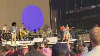 Paramore - Caught In The Middle live at ACL