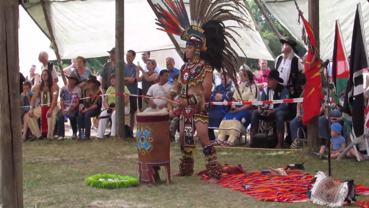 Indianertanz beim  ITF 2015