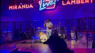 Video thumbnail of "Darius Rucker “Walking in Memphis” at Casa Rosa 2021 HD"