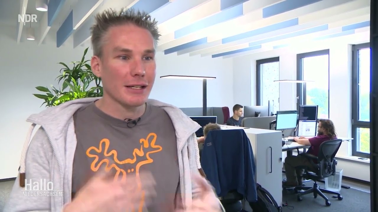 20220929 Hallo Niedersachsen Auf digitaler Überholspur  Schulplattform IServ wächst weiter