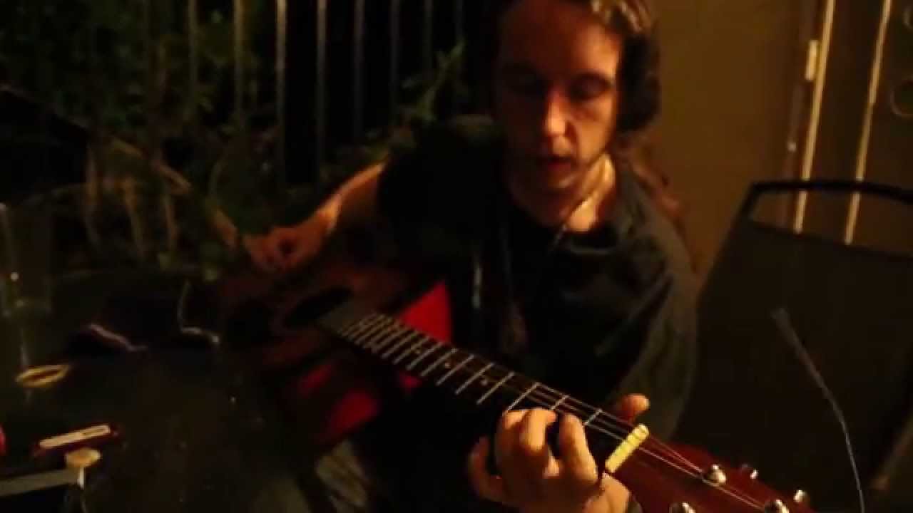 Justin Thyme whippin' it out - YouTube