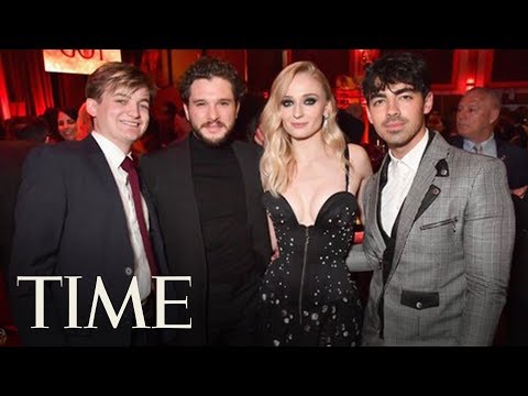 game-of-thrones-stars-reunite-in-new-york-city-for-final-season-premiere-|-time