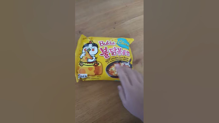 opening buldak cheese noodles | hot  chicken flavour | ramen | samyang | toy and food review