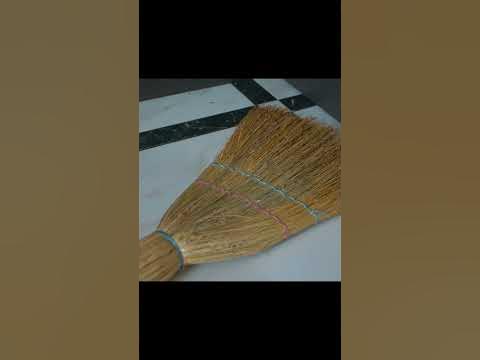 Робот пылесос встретил деда! - YouTube