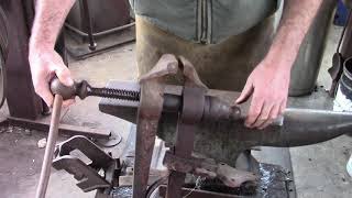 Blacksmithing - Getting started - Anvil height and Hammer choice. CBA Level I.