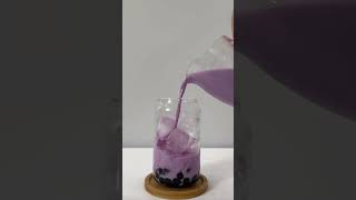 Taro Milk Bubble Tea 💜✨ #shorts #homecafe #taro #asmr #milktea #bubbletea #boba #bobatea #yummy