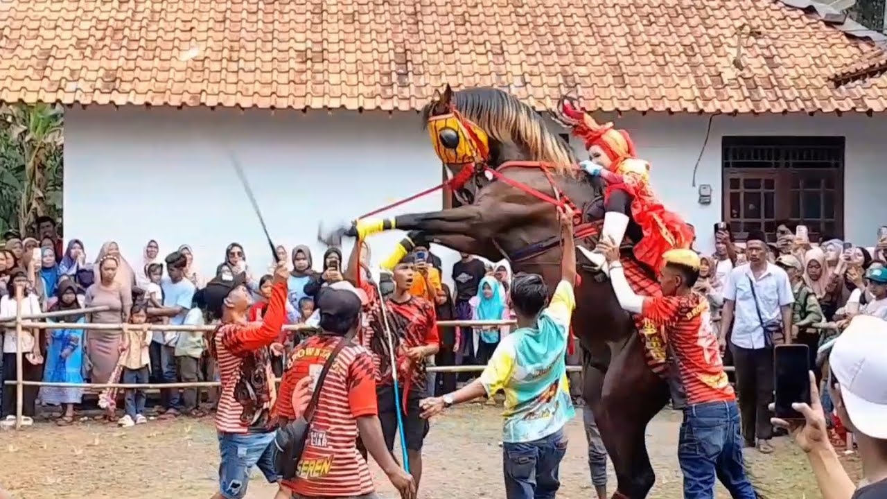 AKHIR ARAK ARAKAN KUDA JINGKRAK DESA SUCEN 