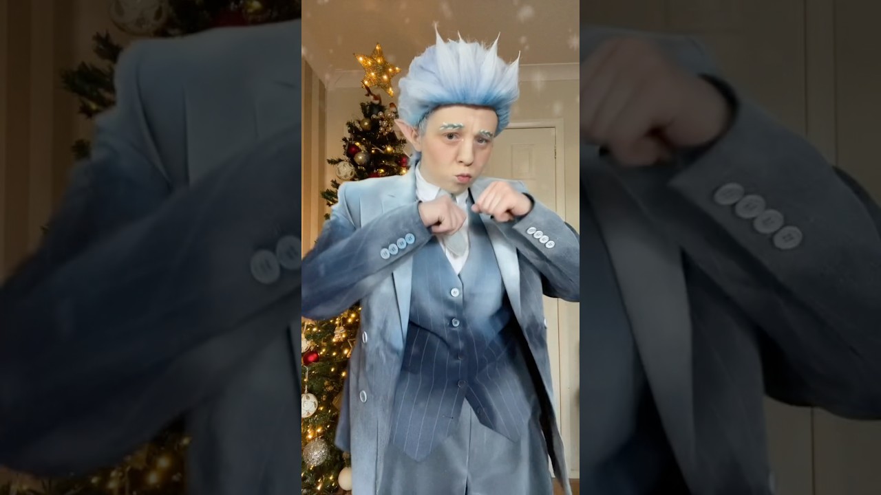 Jack Frost! ❄️ #thesantaclause #santaclause #jackfrost #jackfrostcosplay #christmas2024 #november