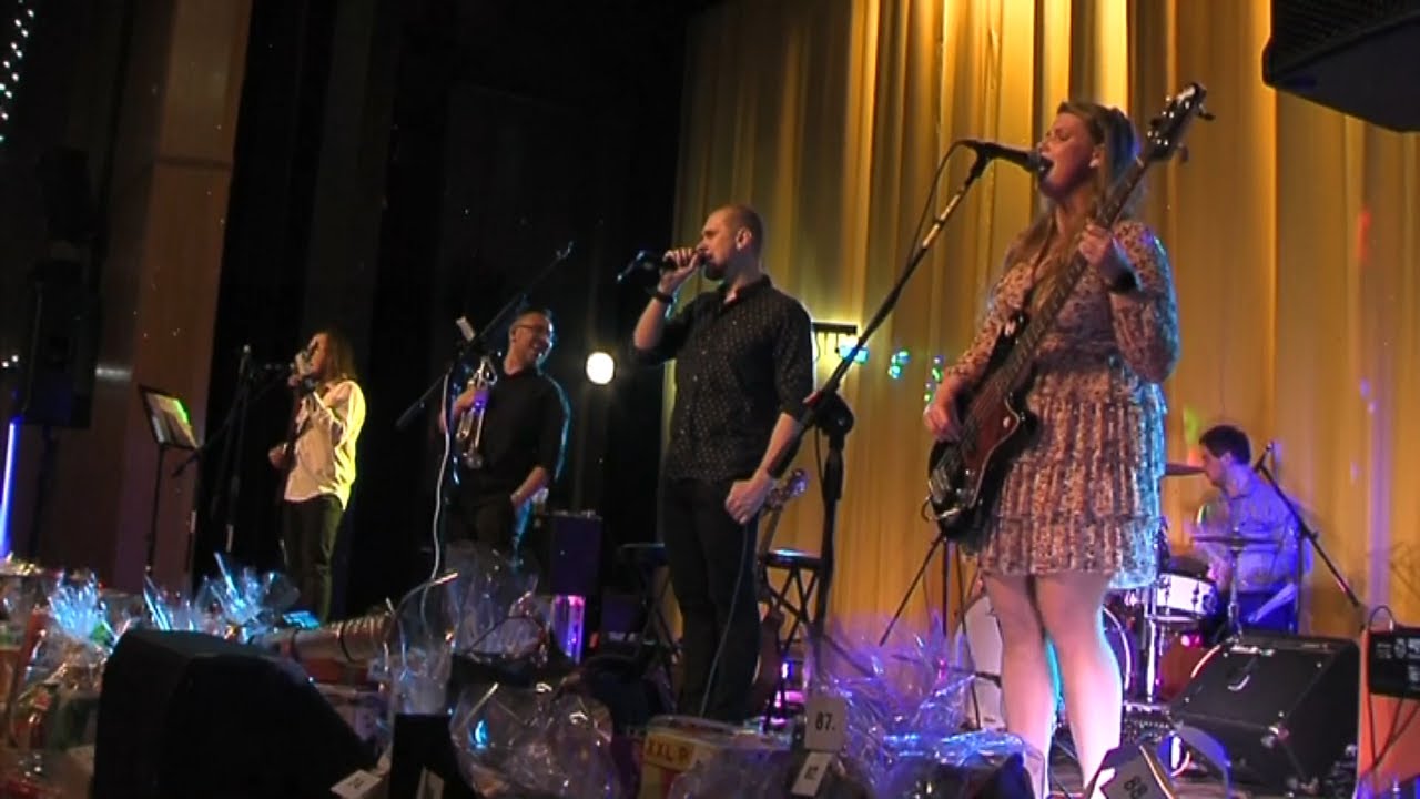 Dolní Benešov ► Hasičský ples s pochováním basy │ #Hlucinsko.TV │ @TelevizeHlucinsko