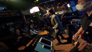 Video thumbnail of "Dáng Em - Đặng Nam Anh - Acoustic Bar"
