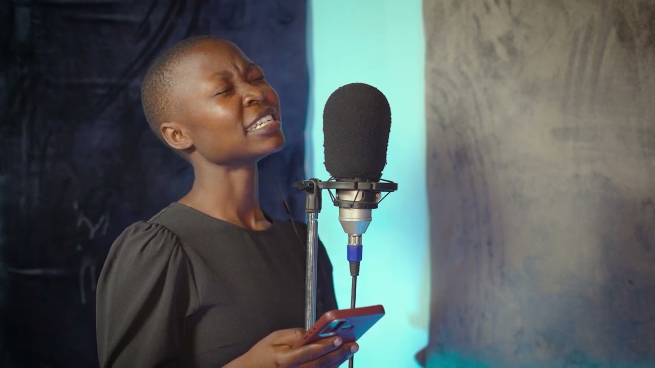 Je, Yesu Hunijali? | Does Jesus Care | Nyimbo Za Kristo | 