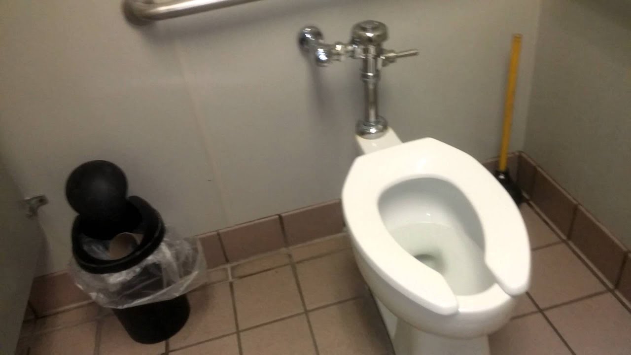 [604] 19941997 Kohler Highcliff Toilet and Gerber Monitor Urinal YouTube