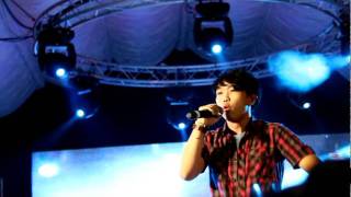 Peter Tan Performance @ Dare Generation Performance 2012 - Scape - by pixoll.com