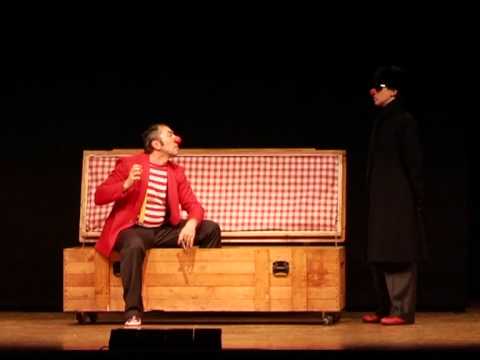 Tanti saluti. di Giuliana Musso