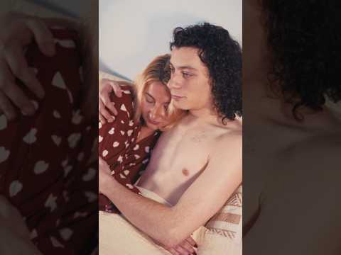 La meuf qui veux un câlin (avec Caroline Nicoulaud)