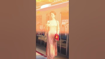 The Beauty of VIETNAMESE GIRL in the Traditional 