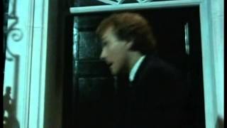 THE THATCHER YEARS - Steve Nallon - Interview discussing THE NEW STATESMAN
http://www.nallon.com
Follow on Twitter @SteveNallon - more videos from THE THATCHER YEARS are available at http://www.nallon.com/?page_id=23
In this video Steve Nallon talks about working with Rik Mayall on THE NEW STATESMAN where Steve played Margaret Thatcher.
Steve Nallon provided the voice of Margaret Thatcher, the UK Prime Minister from 1979 to 1990, for the satirical television series SPITTING IMAGE. Steve also appeared as Mrs Thatcher in numerous television series in the 1980s, notably THE NEW STATESMAN, RORY BREMNER, WHO ELSE? and THE MIKE YARWOOD SHOW. Steve continues to this day to voice Lady Thatcher for films, radio and television.
This extract is taken from a look back at the TV series THE NEW STATESMAN. THE THATCHER YEARS - Steve Nallon - Interview discussing THE NEW STATESMAN