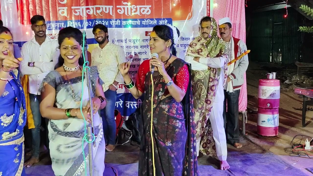 मावशी ची काॅमीटी बघा खूप हसाल पोट धरून अशोक सदगिर सह सविता साळुंके 9921990325