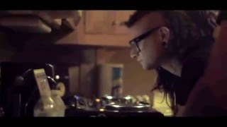 Ruffneck vs. World a Music (Skrillex Mashup)