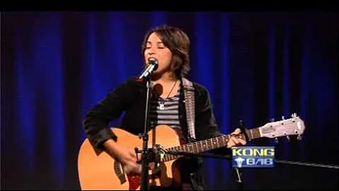 Vicci Martinez from The Voice sings for KING 5