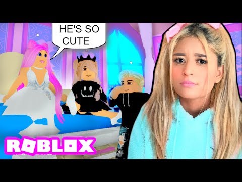 My Best Friend Has A Crush On My Prince Roommate Roblox - names in roblox girls youtube