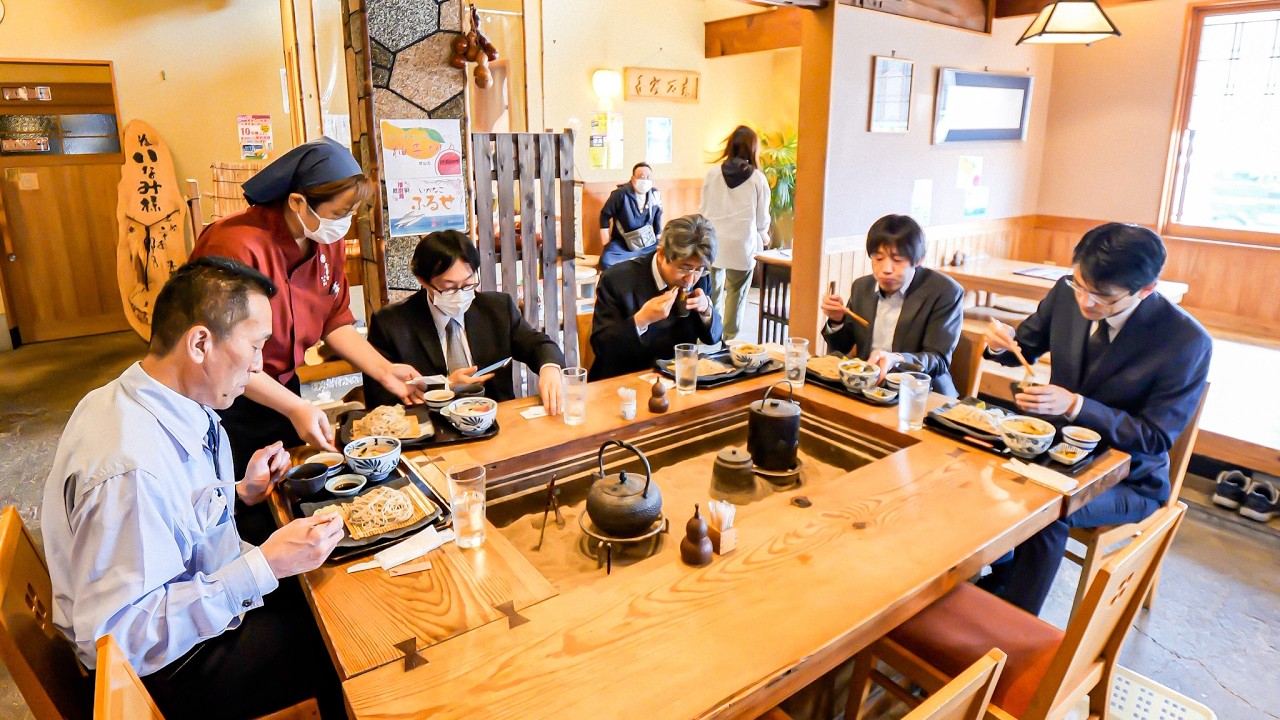 【兵庫】常連が夢中になる理由がこれ！極みのざるそば注文ラッシュを生む職人の本気そば料理！