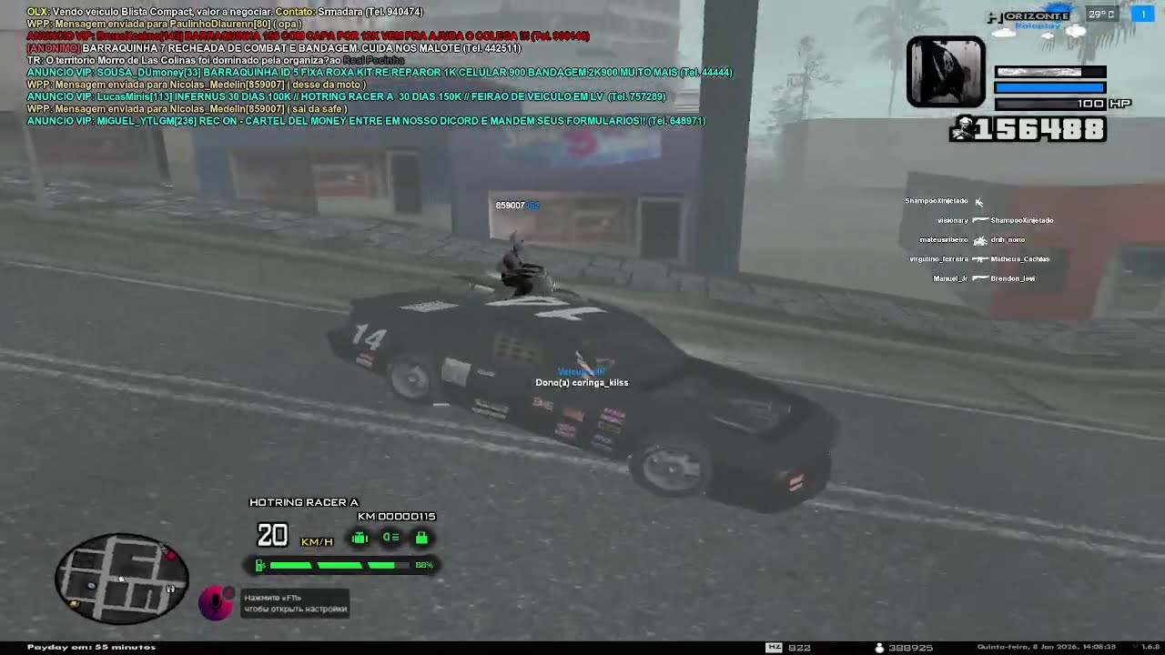 pulando descima de predio com moto