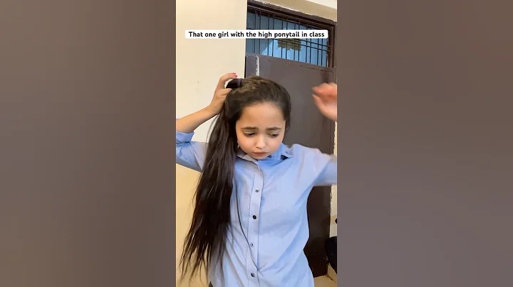 Ek aisi ladki to har class m hoti h 🙃 #funny #comedy #hairstyle #90skids  #school #girls #relatable thumbnail