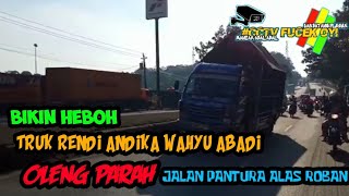 BIKIN HEBOHH TRUK WAHYU ABADI RENDI ANDIKA OLENG PARAH DIJALAN PANTURA ALAS ROBAN // #CCTV FUCEK OYI
