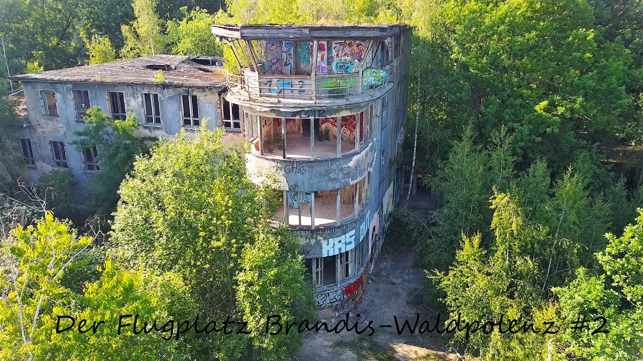 Der ehemalige Flugplatz Brandis-Waldpolenz | Drohnenrundflug | Deutsch