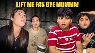 Download Lagu Dono mummy fass gayi lift mai MP3