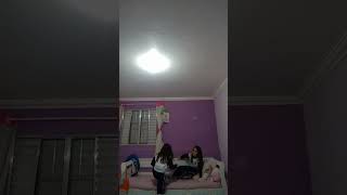 Eu E Minha Irmã Brincando De Lutinha.